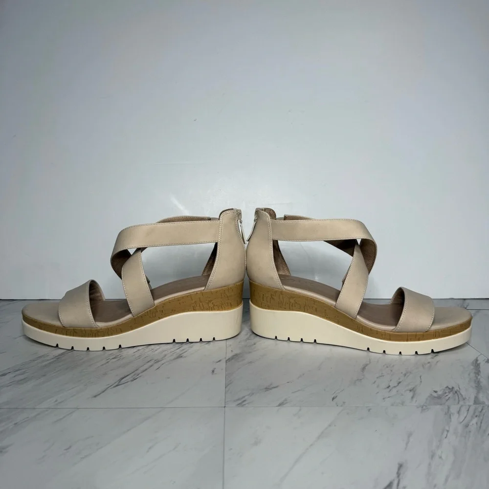 Soul Naturalizer Goodtimes Wedge Heel Sandal 11M